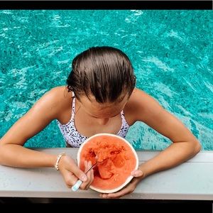 Meet your Posher, Danica â¡